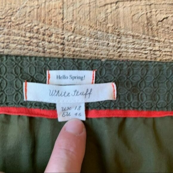 Vintage White plus size stuff skirt green flower knee length - Picture 4 of 9